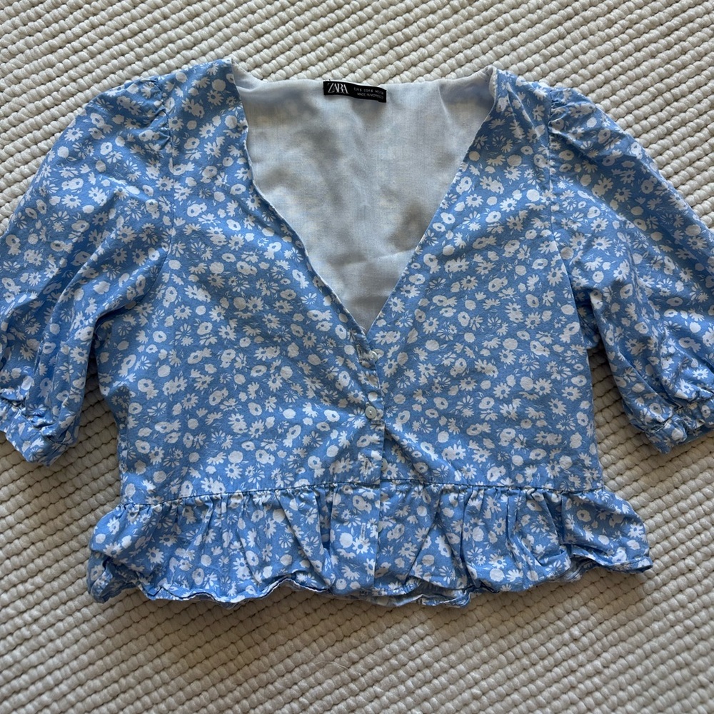 Zara light blue peplum top puff sleeve top size small